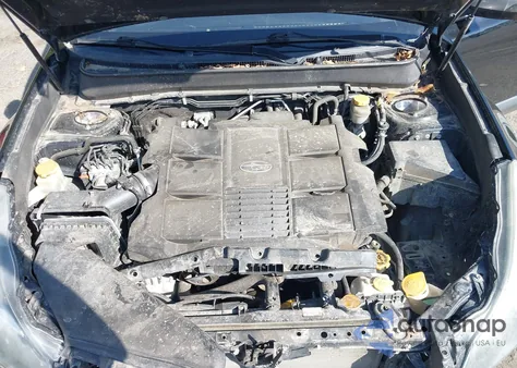 2013 Subaru Outback 3.6R Limited z USA, uszkodzony, nr VIN 4S4BRDSC9D2286837